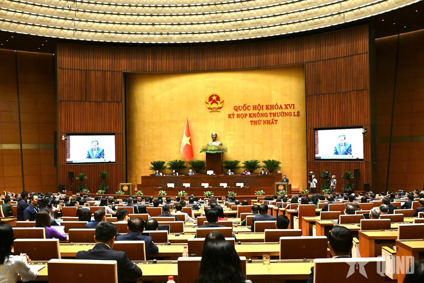 Thể chế kiến tạo